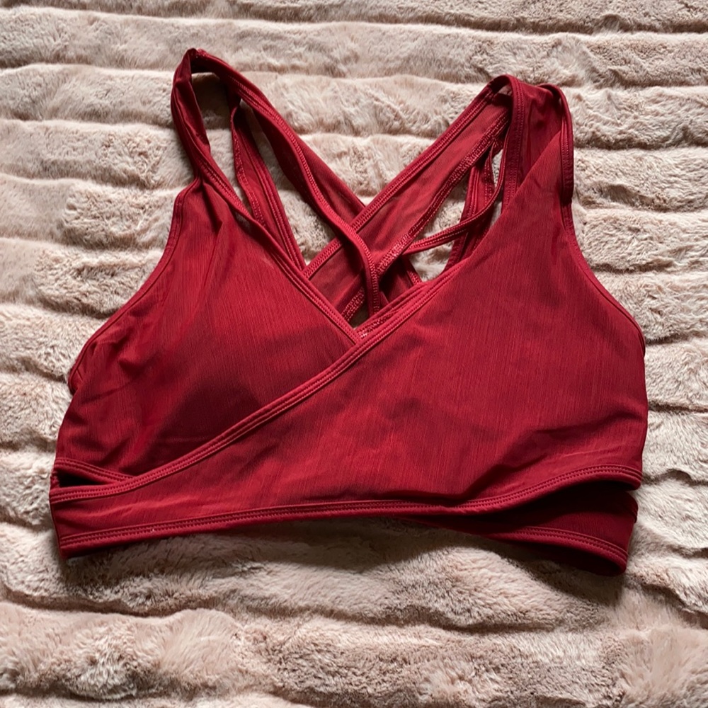 Fabletics sports bra
